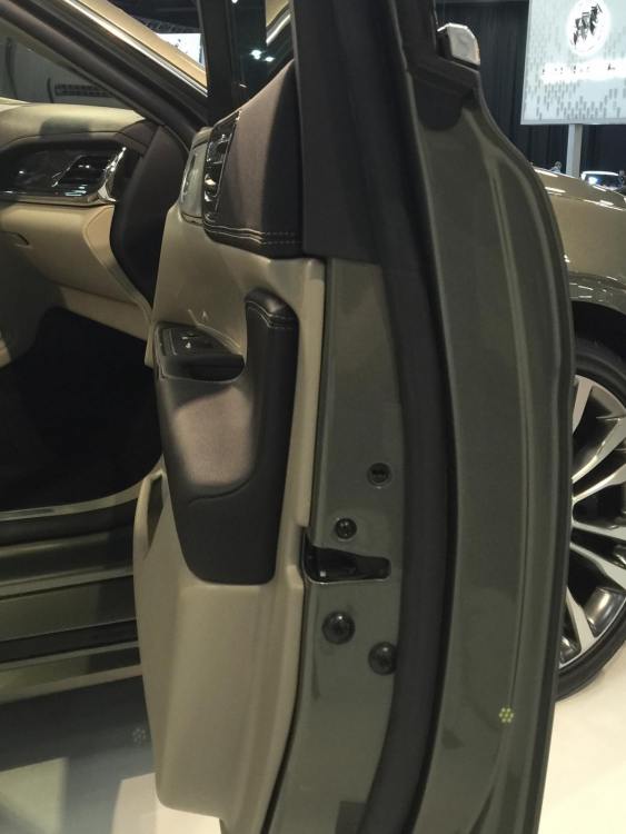 post-13328-0-27303300-1460672147_thumb.j