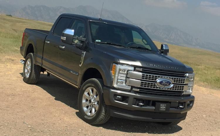 2017-Ford-F-250-Super-Duty-Platinum.jpg