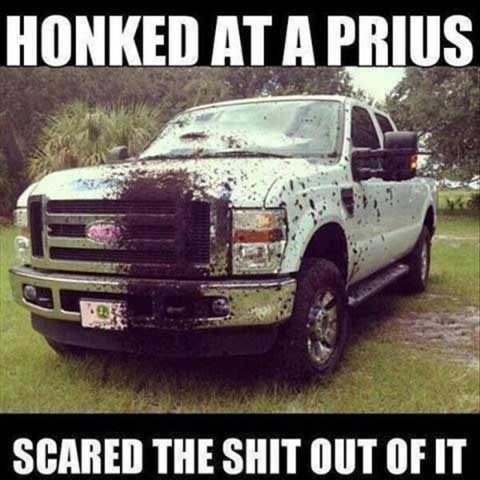 honkedatprius_funny_car_memes.jpg