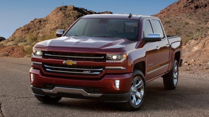 2018-Chevrolet-Silverado-2-810x456.jpg