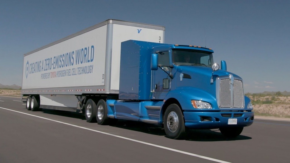 ToyotaHydrogenFuelCellTruck.jpg