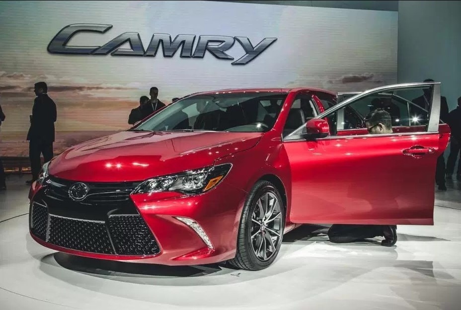 2019-Toyota-Camry.jpg