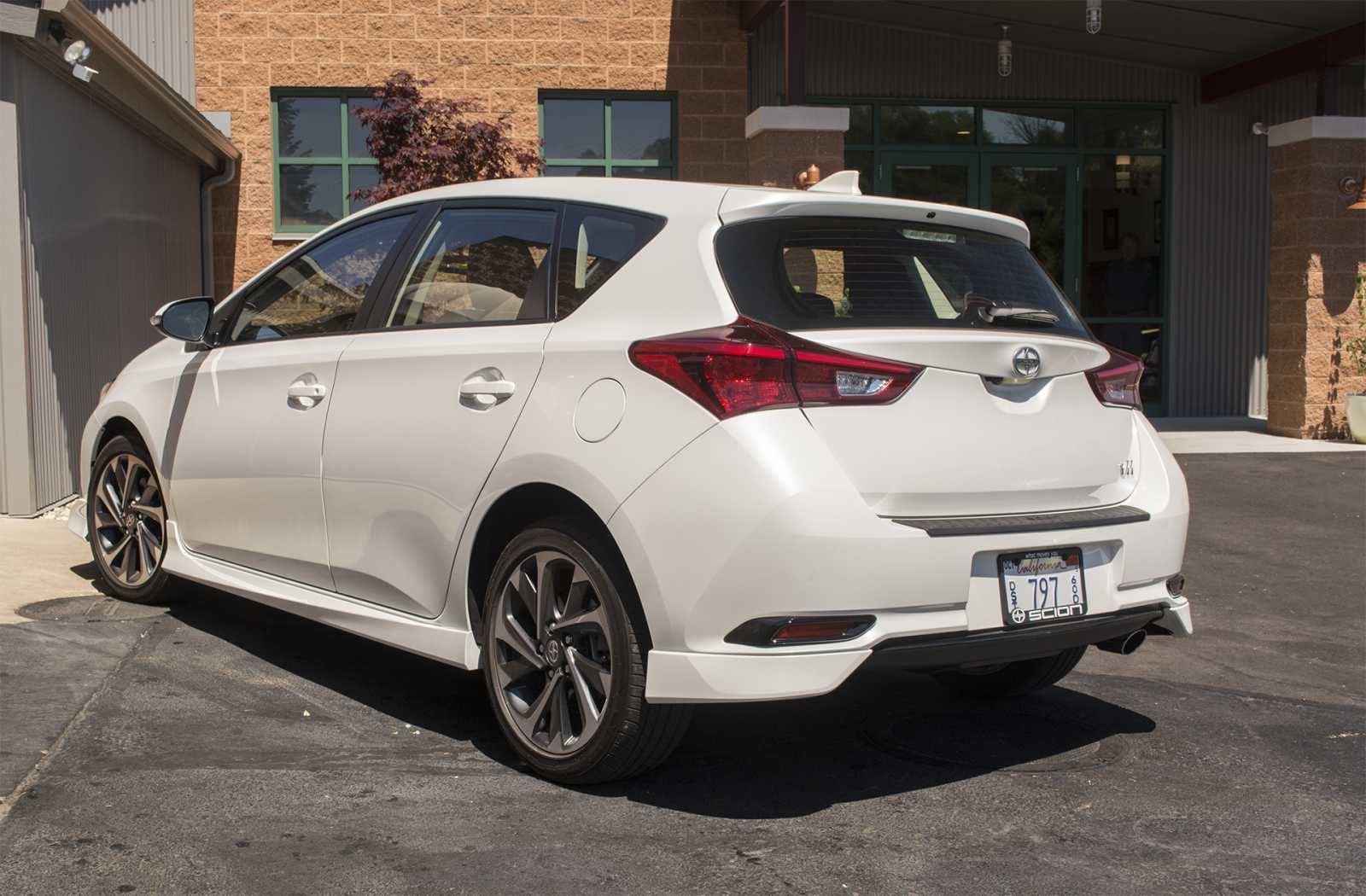 First Drive: 2016 Scion iM