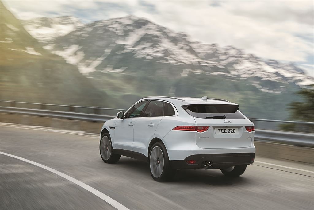 Frankfurt 2015: 2017 Jaguar F-Pace