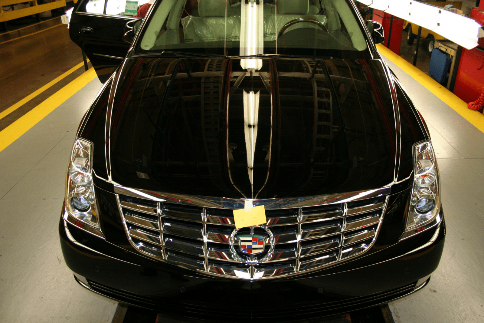 Final Cadillac DTS
