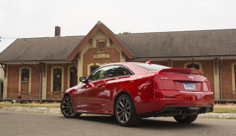 2016 Cadillac ATS-V Coupe 6.jpg