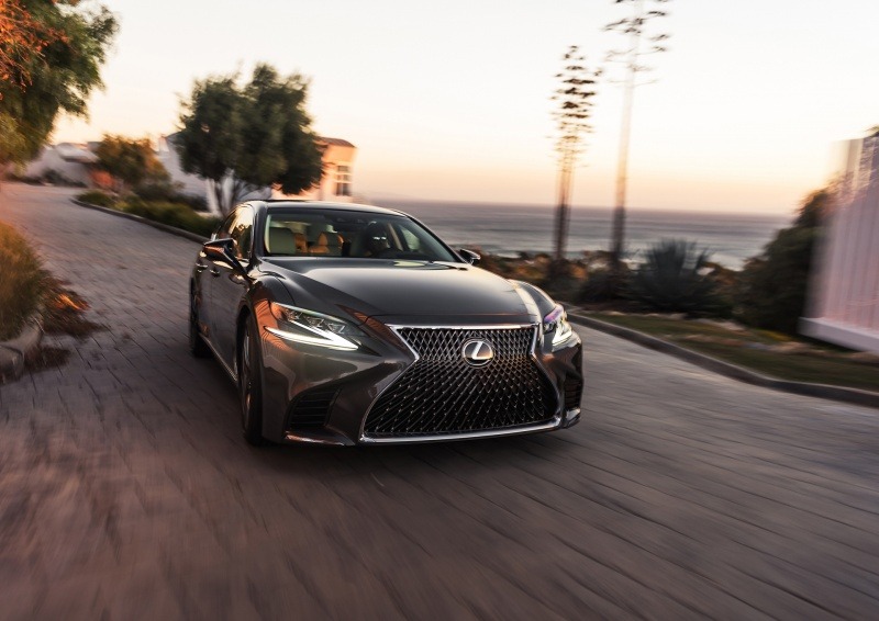 2018 Lexus LS 500 6.jpg