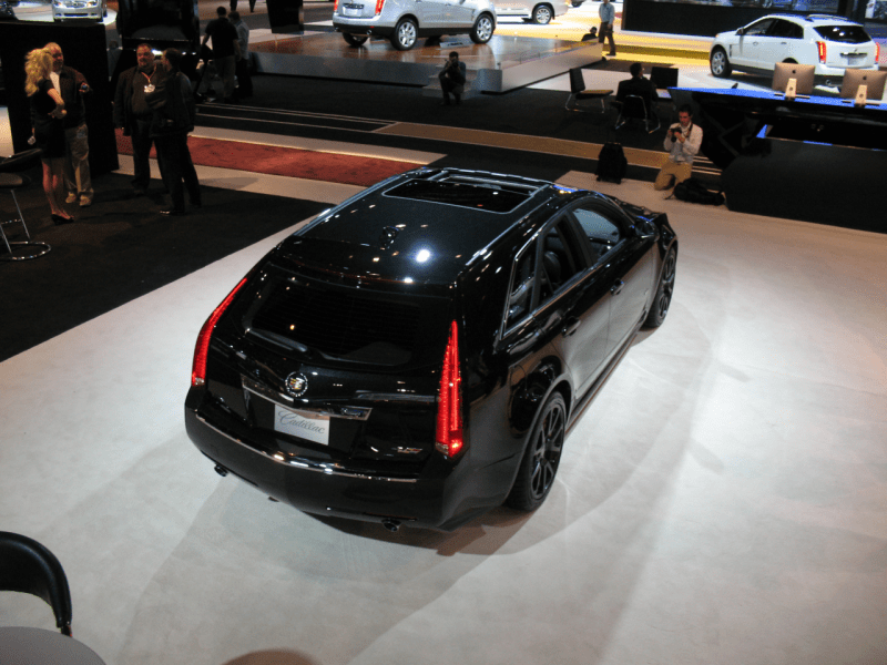 2011 Cadillac CTS-V Black Diamond 061.png