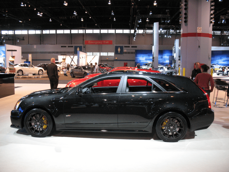 2011 Cadillac CTS-V Black Diamond 046.png