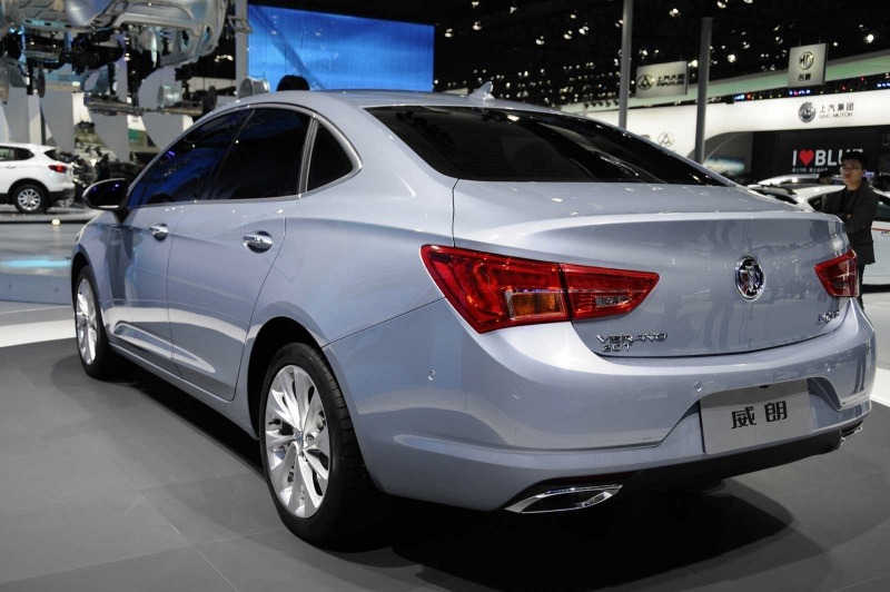 Buick Verano 8