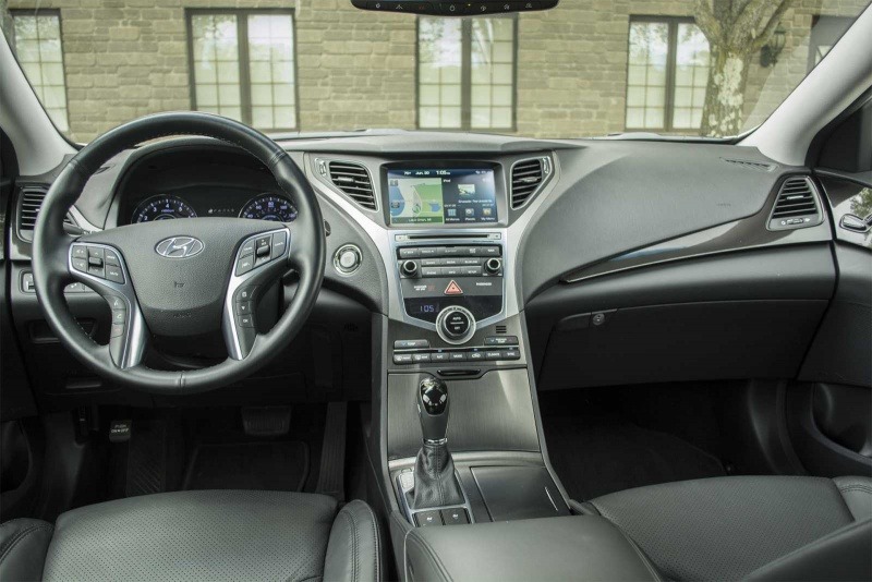 2015 Hyundai Azera Limited 9