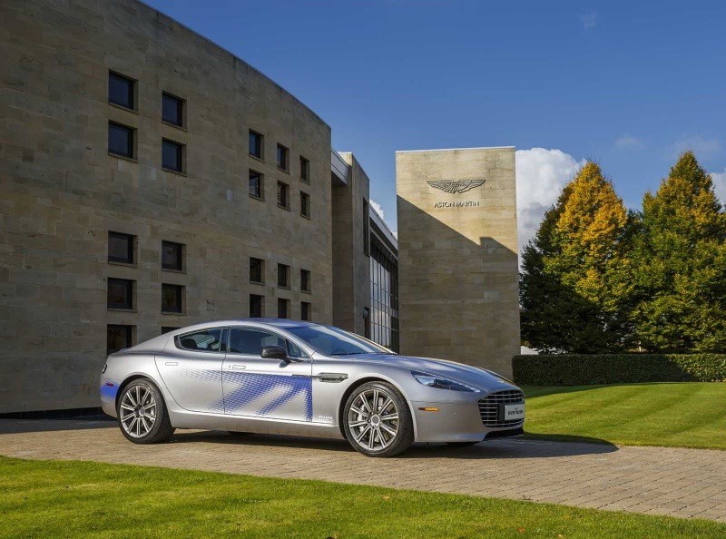 Aston Martin RapidE Concept 1