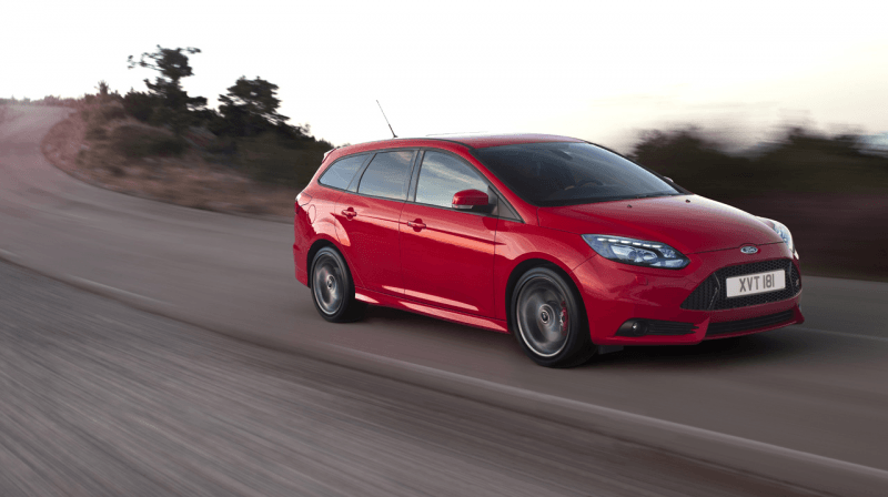 2012 Ford Focus ST Wagon 2