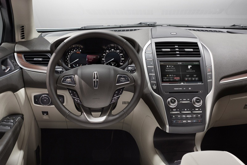 2015 Lincoln MKC 6