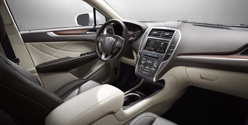 2015 Lincoln MKC 5