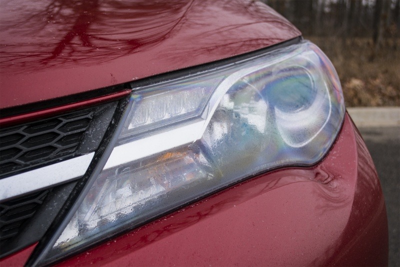 2013 Toyota RAV4 XLE AWD 4