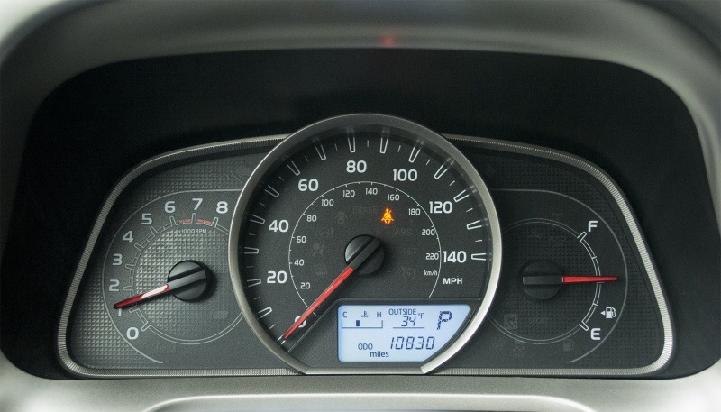 2013 Toyota RAV4 XLE AWD 13