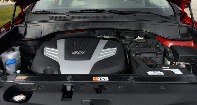 2013 Hyundai Santa Fe Limited AWD 8