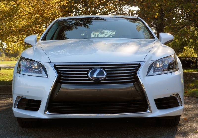 2013 Lexus LS600h L 1