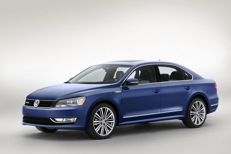 Volkswagen Passat BlueMotion Concept 1