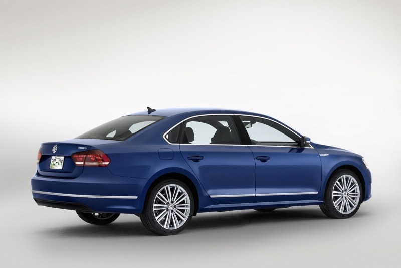 Volkswagen Passat BlueMotion Concept 2