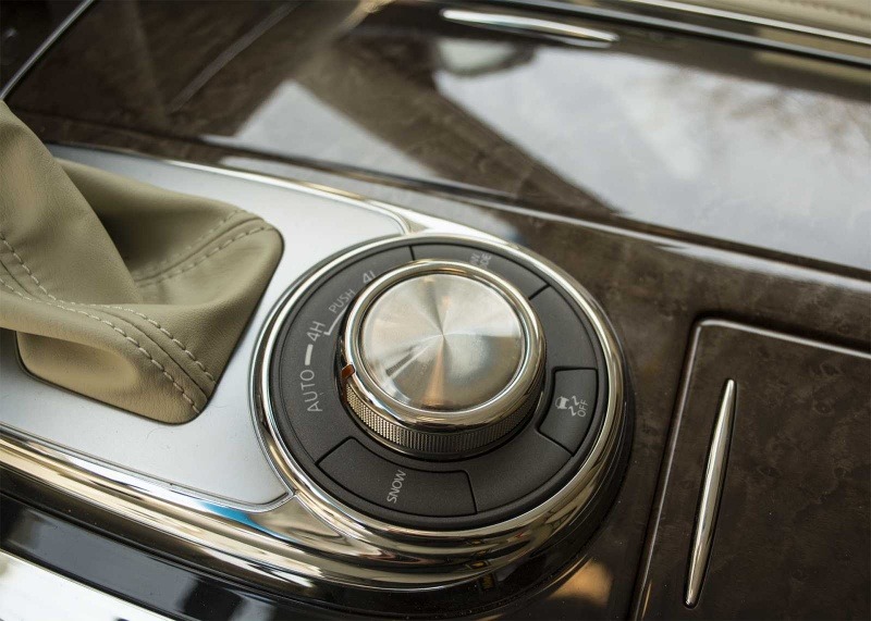 2014 Infiniti QX80 21