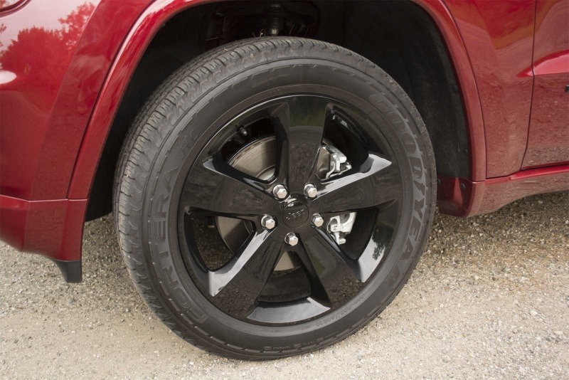 2014 Jeep Grand Cherokee Altitude 4