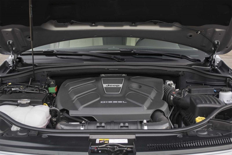 2014 Jeep Grand Cherokee Overland EcoDiesel 10