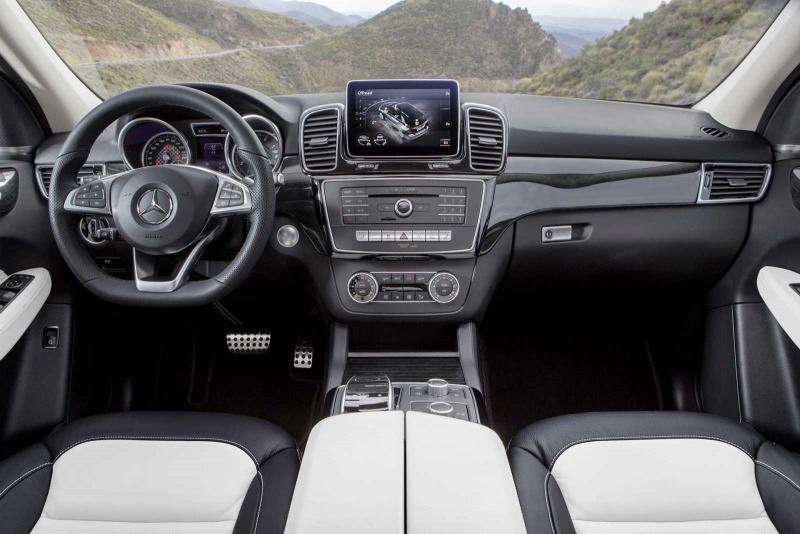 2016 Mercedes Benz GLE Class 9