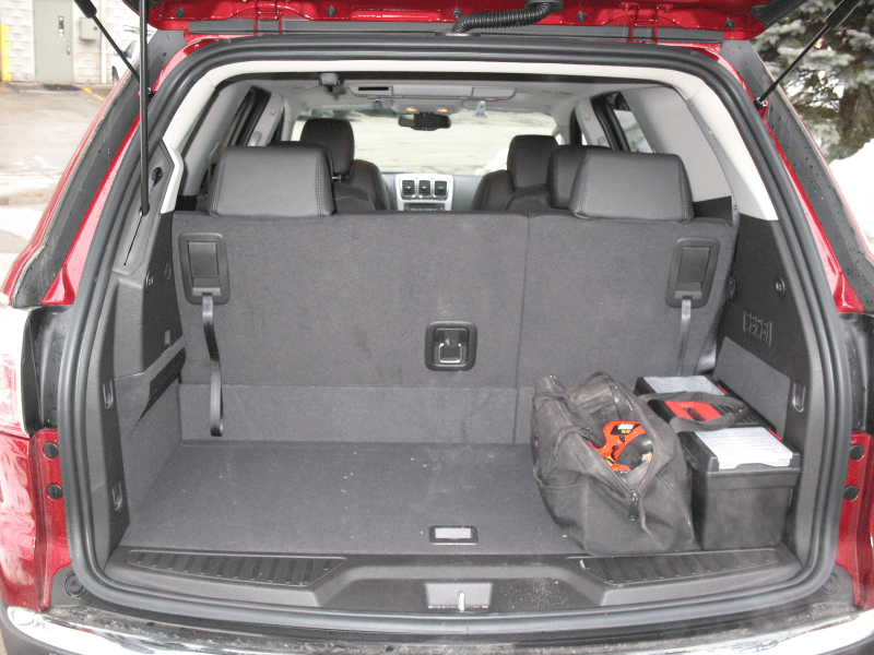 2010 GMC Acadia SLT-2 052.png