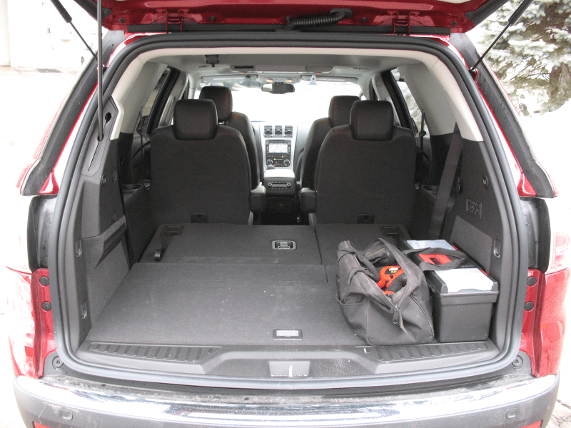 2010 GMC Acadia SLT-2 054.png