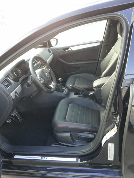 2012 Volkswagen Jetta GLI 009