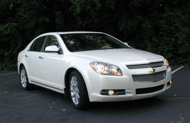 2010 Chevrolet Malibu LTZ 3-4 front smaller.jpg