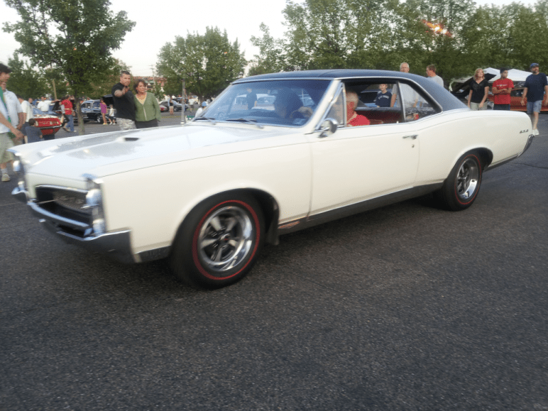 Wexford Pontiac night 2012 083