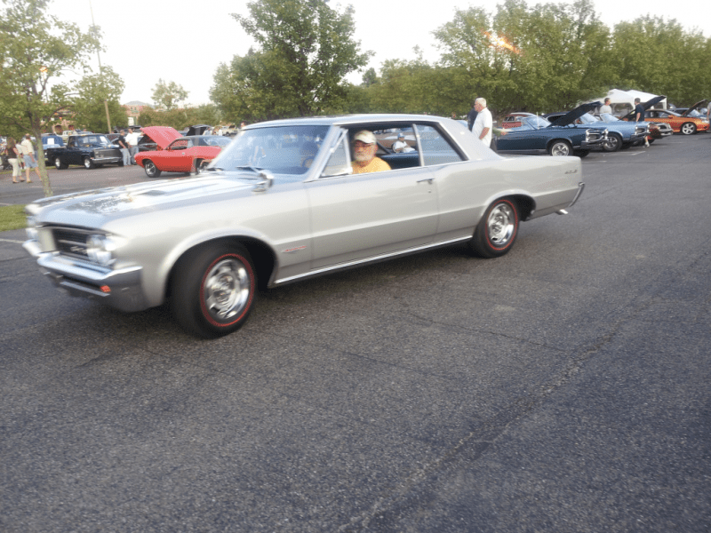 Wexford Pontiac night 2012 081