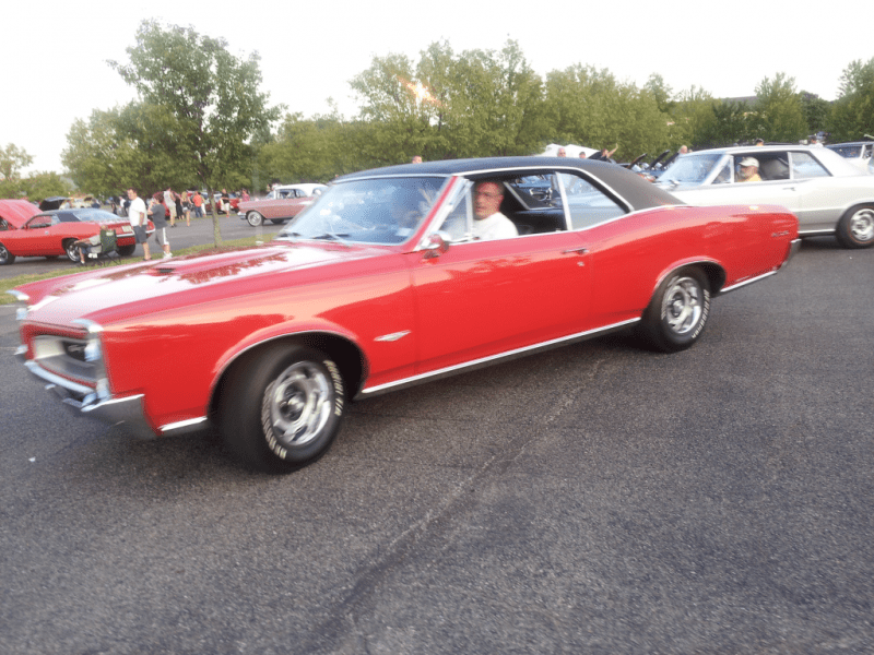 Wexford Pontiac night 2012 080