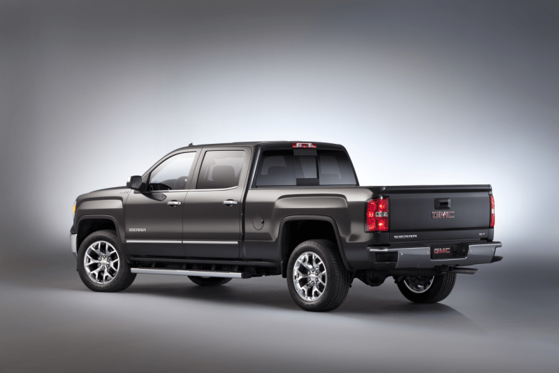 2014 GMC Sierra SLT rear threequarters 003