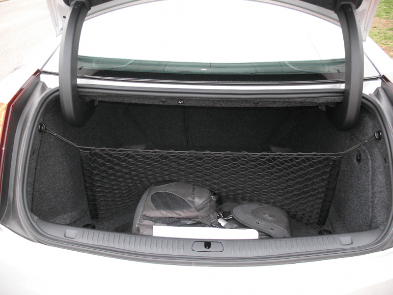 2011 Cadillac CTS Coupe trunk.png