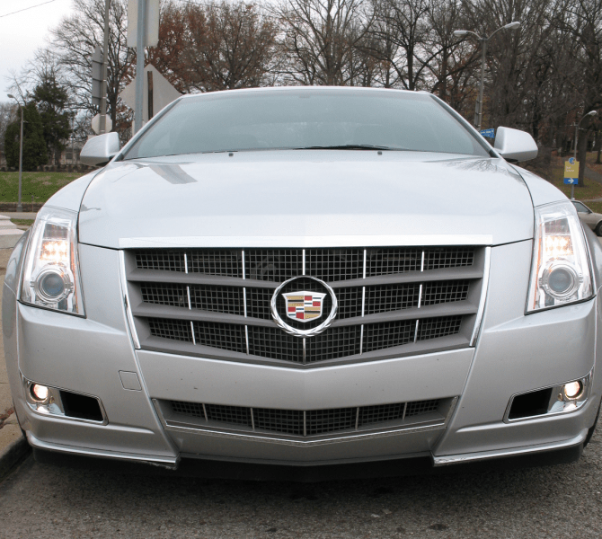 2011 Cadillac CTS Coupe front 2