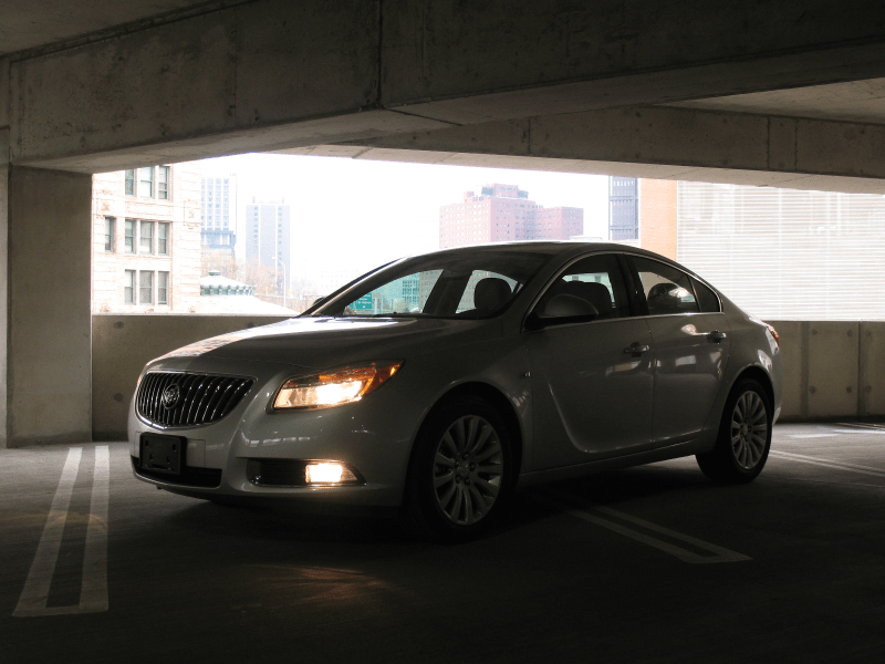 2011 Buick Regal CXL 015.png