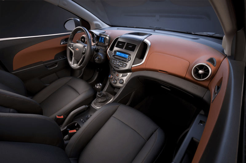 2012 Chevrolet Sonic 063.png