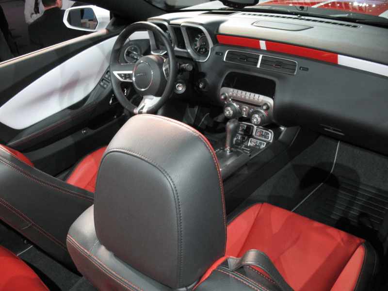 2011 Chevrolet Camaro Pacecar 046.png