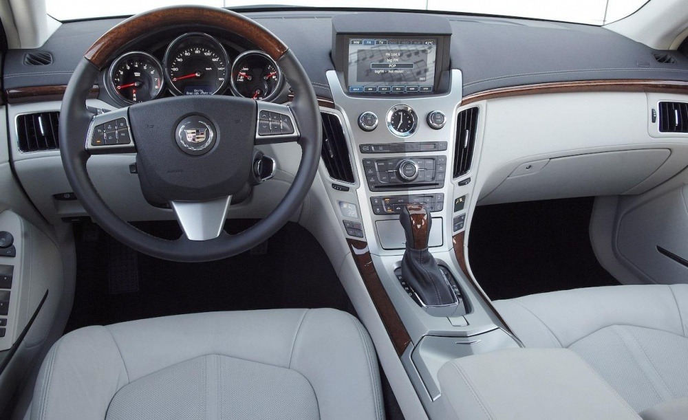 2008-cadillac-cts-interior-photo-205246-s-1280x782.jpg