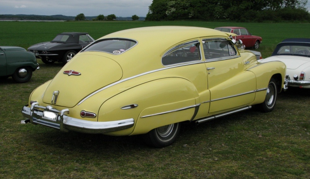 1947_Buick_Sedanette.jpg