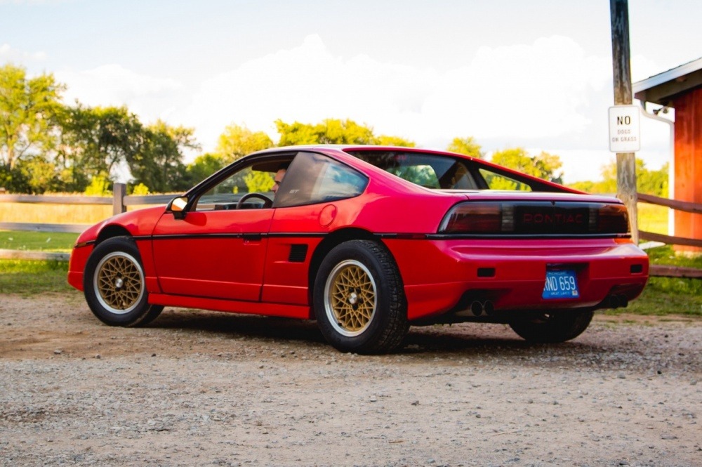 1988-Pontiac-Fiero-GT-rear-three-quarter-06.jpg