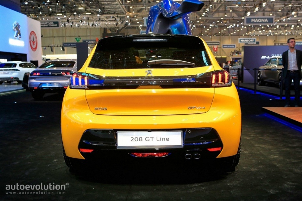 2020-peugeot-208-resets-modern-hatch-design-at-geneva-2019_2.jpg