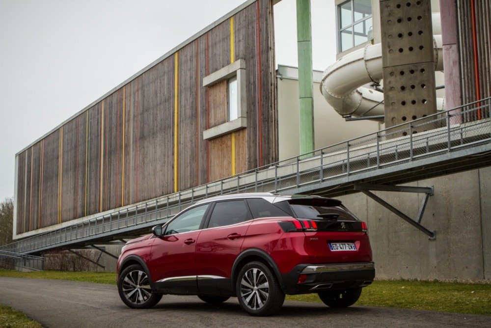 essai-peugeot-3008-gt-exterieur-3.jpg