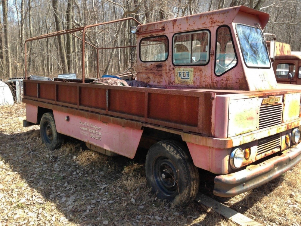 Barn-Finds-1965-Chevrolet-Pipe-Truck-3.jpg