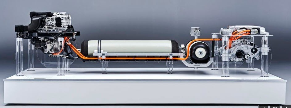 BMW-Hydrogen-Power-Train-2022X5.jpg
