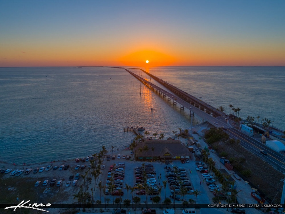 x033x-Sunset-Grille-Raw-Bar-Seven-Mile-Bridge-Marathon-Florida-Keys.jpg